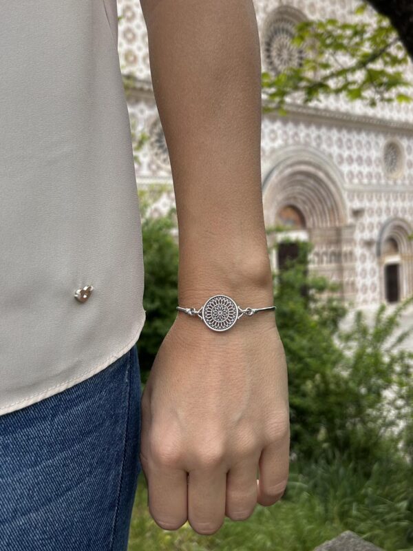 Bracciali